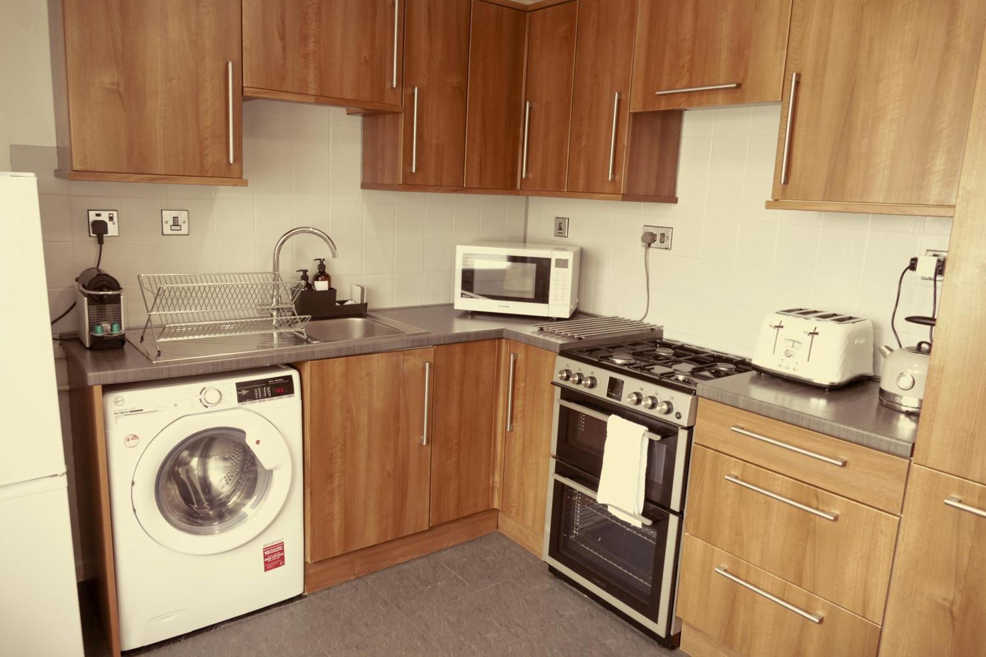 Home In Longwell Green Warmley المظهر الخارجي الصورة